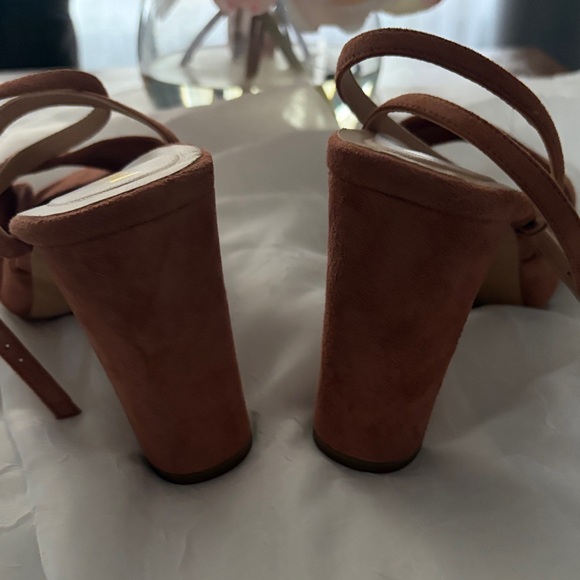 New in box Inez clay pink heels size 8 - Picture 4 of 6